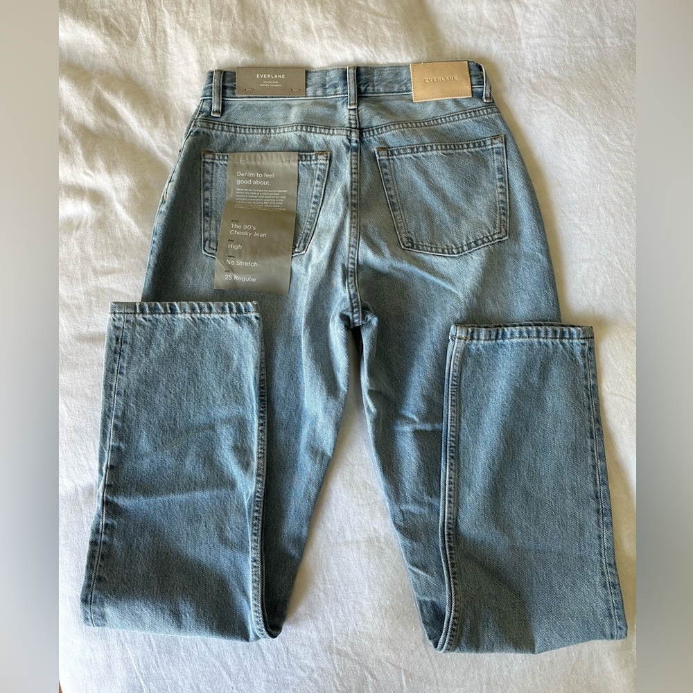 Everlane Women’s 90’s Cheeky Jean
